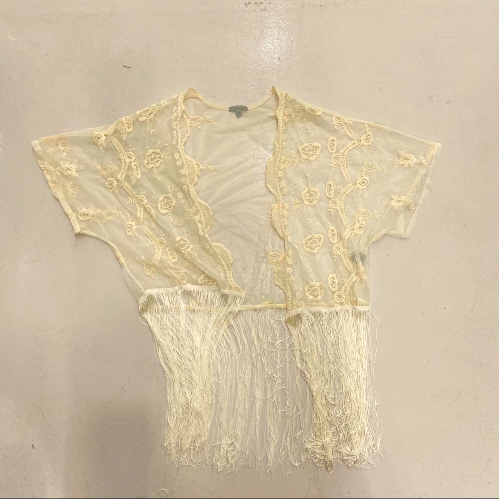 Lace kimono with fringe size xs